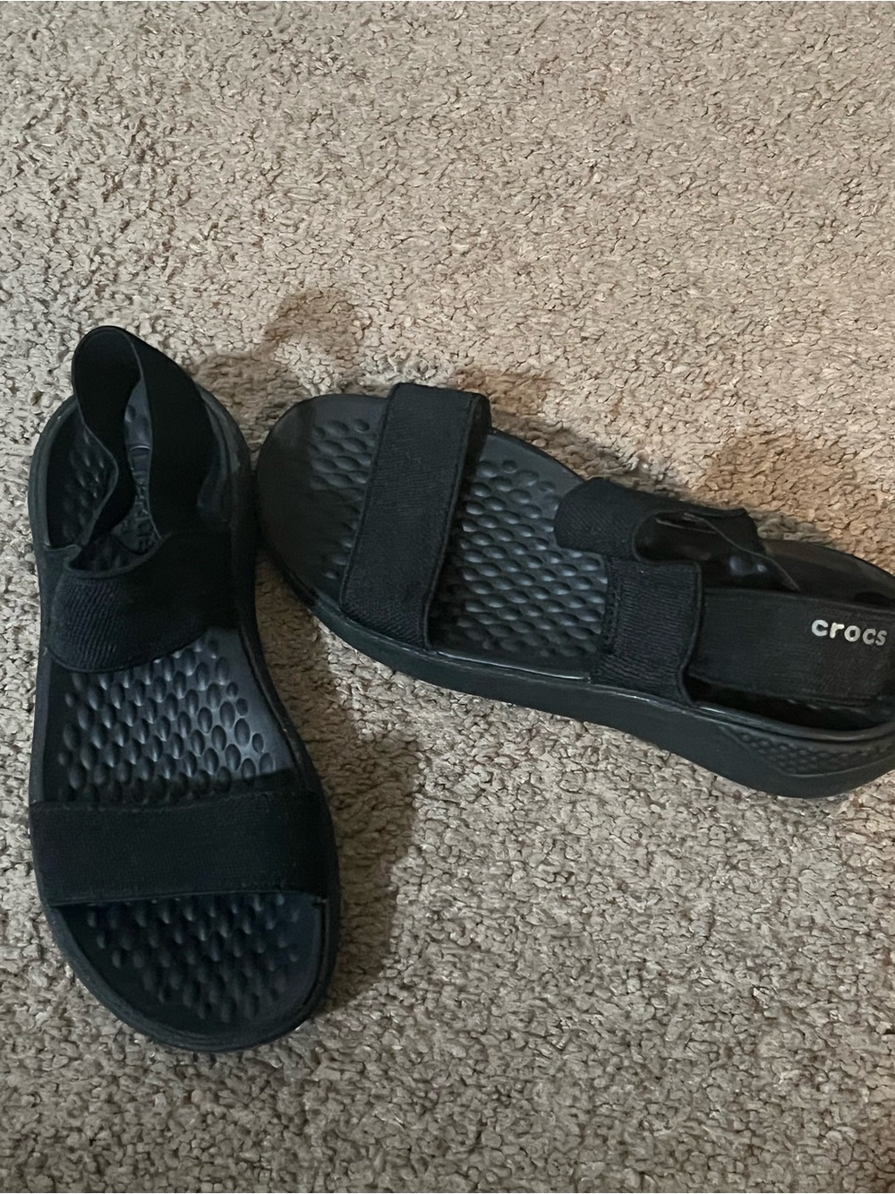 Women’s Crocs black sandals with stretchy straps - size 4 (girls 2.5)